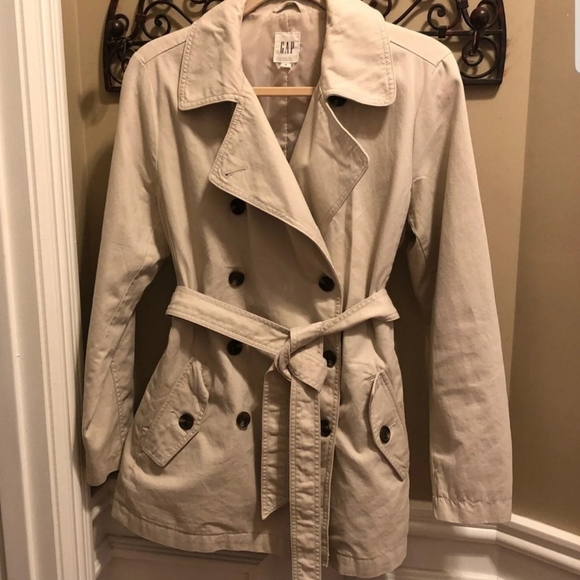 GAP Jackets & Blazers - Gap Trench size M